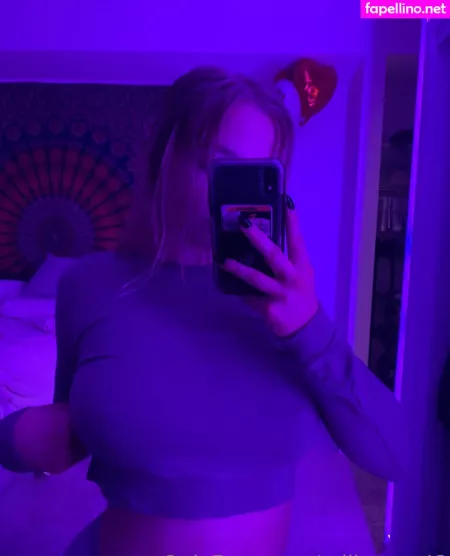 Abby Kruger OnlyFans Thumbnail #szErodZQ1q