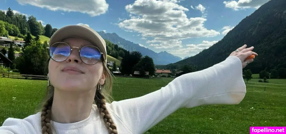 Abby Roseee OnlyFans Thumbnail #qEhnaN1gBU
