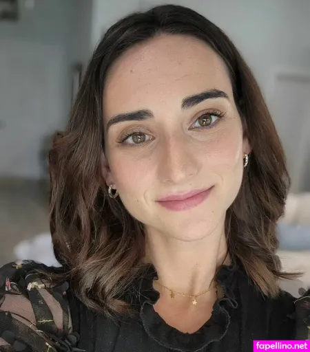 Abby Shapiro 1 OnlyFans Thumbnail #3U0HIpghSr