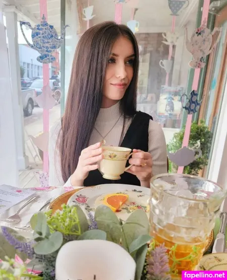 Abbybareyfree OnlyFans Thumbnail #NdDWbjuybJ