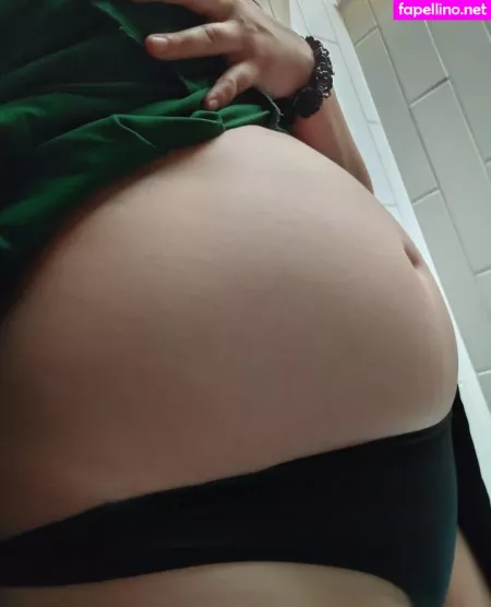 Abbybeebelly OnlyFans Thumbnail #Rse98awZ2C