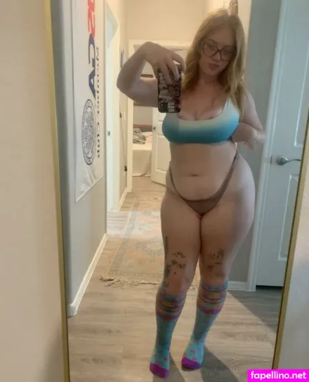 Abbyrose422 OnlyFans Thumbnail #HKlJjFWP7G