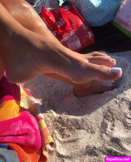Abbyrosesexyfeet OnlyFans Thumbnail #5eJ6trp1kh