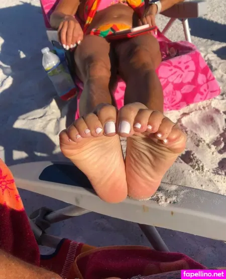 Abbyrosesexyfeet OnlyFans Thumbnail #LumVsBY7ts