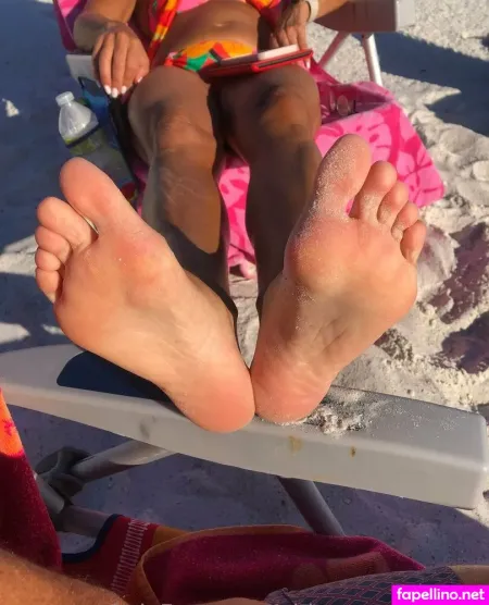 Abbyrosesexyfeet OnlyFans Thumbnail #jxz9J1Na9Y