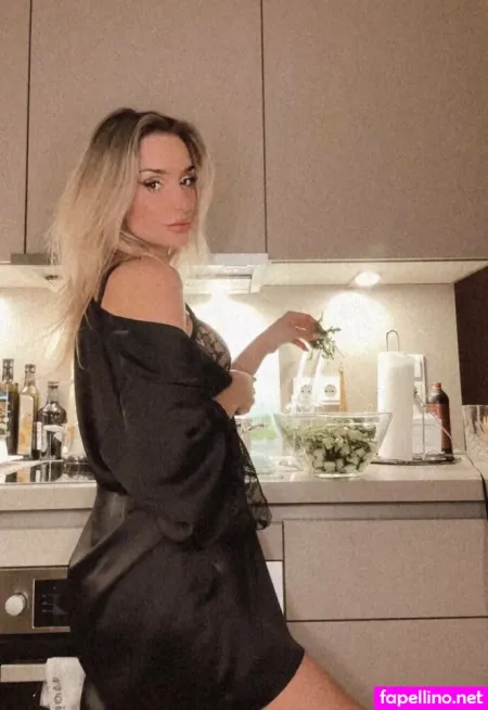 Abbyvouge OnlyFans Thumbnail #saWMQkPpKo