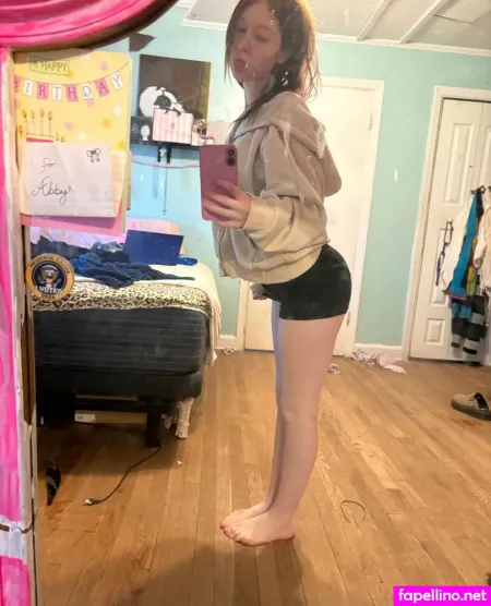 Abbyyyyhhh OnlyFans Thumbnail #4OpjQErv6w