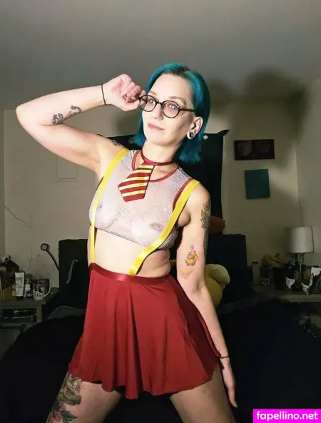 Abeautifulmenace OnlyFans Thumbnail #5nFHYi6FVX