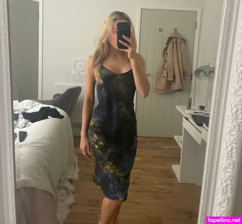 Abee England OnlyFans Thumbnail #ZosA32NOld