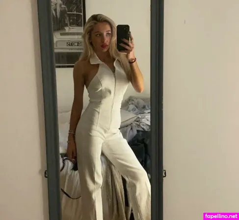 Abee England OnlyFans Thumbnail #tyExyiGne6