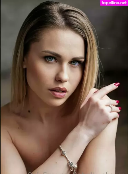 Abella Chaseq OnlyFans Thumbnail #gY8c8tbUns