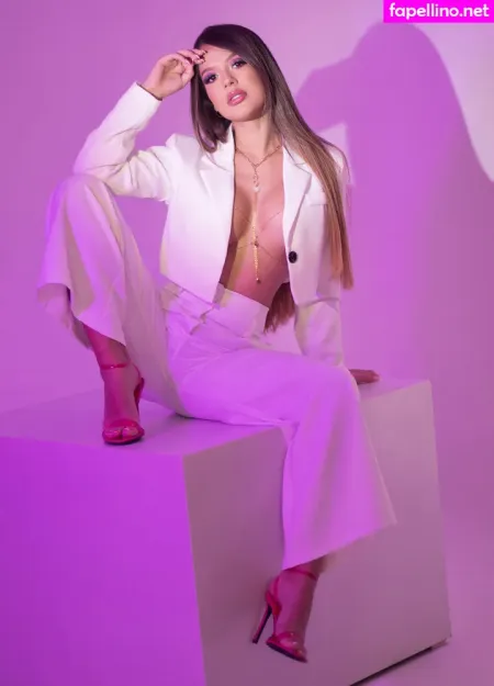 Abella Croft OnlyFans Thumbnail #jIakn2M0Tl