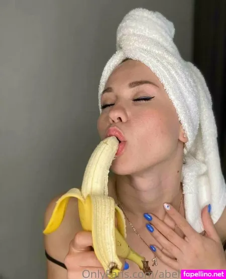 Abellachaseq OnlyFans Thumbnail #OfjDHqLohO