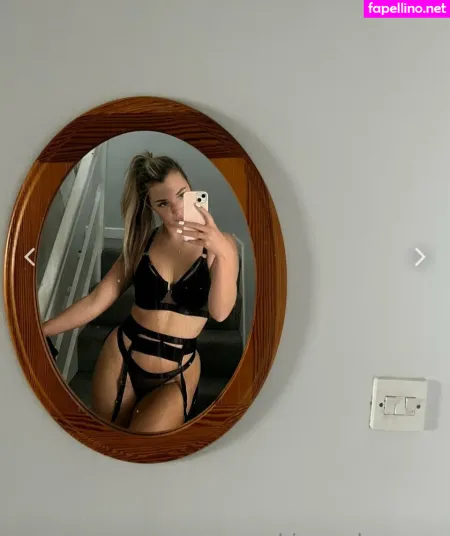 Abi Coombes Farmer OnlyFans Thumbnail #bLChKJfWN9