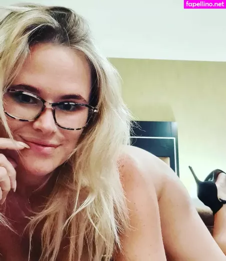 Abi Fox OnlyFans Thumbnail #jDpUutOkAY