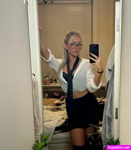 Abi Greasley OnlyFans Thumbnail #VqfVTtOdtx