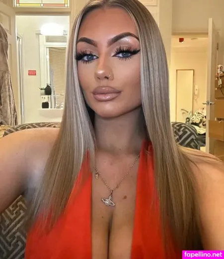 Abi Greasley OnlyFans Thumbnail #xIV5hJ6PWF