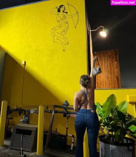 Abi Maria Gomez OnlyFans Thumbnail #yp5YoAydqG