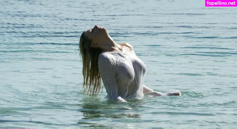 Abi Titmus OnlyFans Thumbnail #AdH8u6AB3w