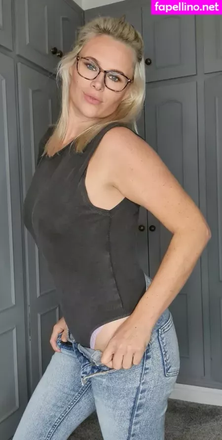 Abifox12 OnlyFans Thumbnail #7REe7pbxMh