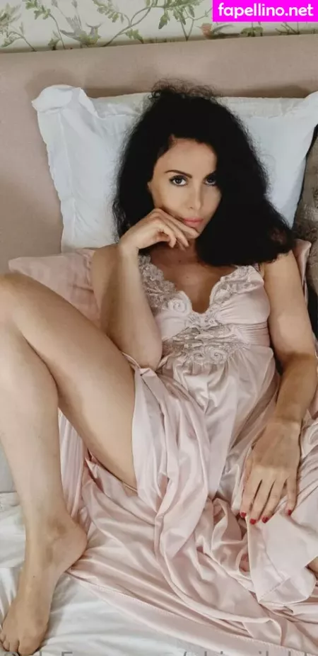 Abigail Abton OnlyFans Thumbnail #92Y12blFnQ