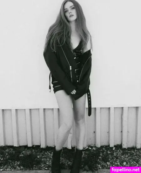Abigail Cowan OnlyFans Thumbnail #gyT7MKK9Fw