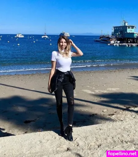 Abigail Cristea OnlyFans Thumbnail #abEIyIkdwH