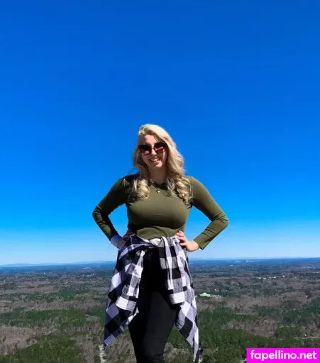 Abigail Cristea OnlyFans Thumbnail #suVz4KMiNN