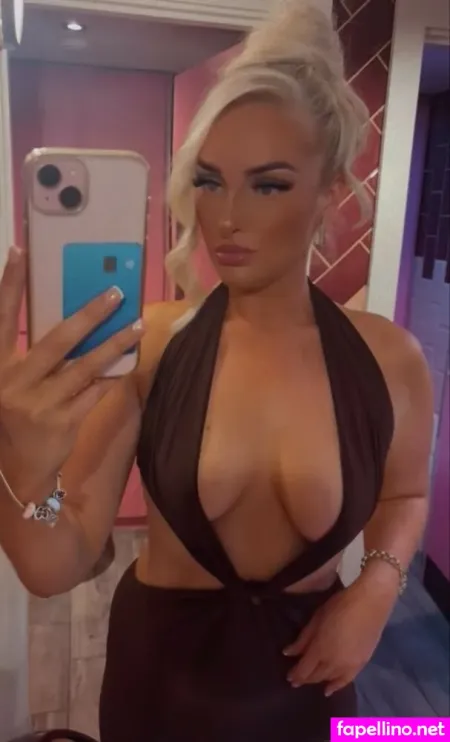 Abigail Holder OnlyFans Thumbnail #5hy6UsRwiE