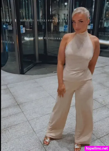 Abigail Holder OnlyFans Thumbnail #7obgHTIvbV