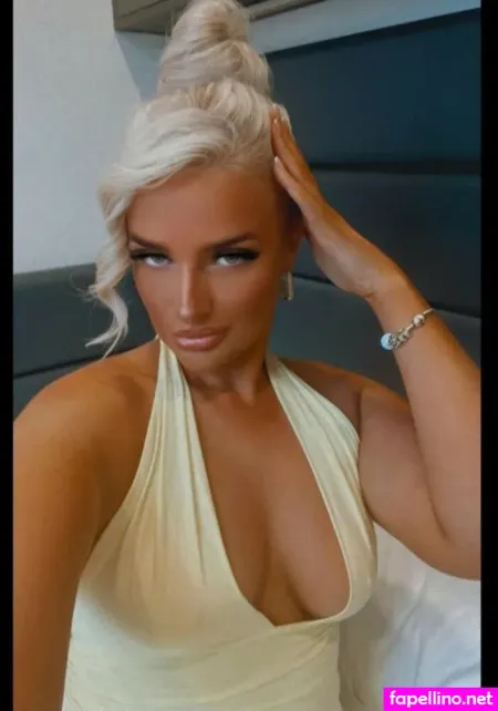 Abigail Holder OnlyFans Thumbnail #R5sPqLSsYs