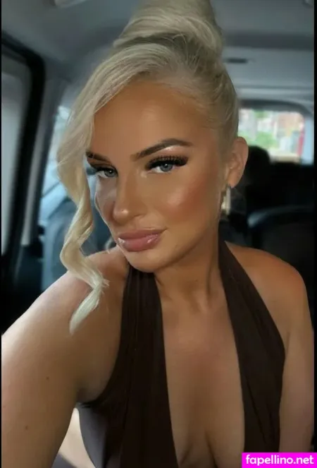 Abigail Holder OnlyFans Thumbnail #puhymtlG5i