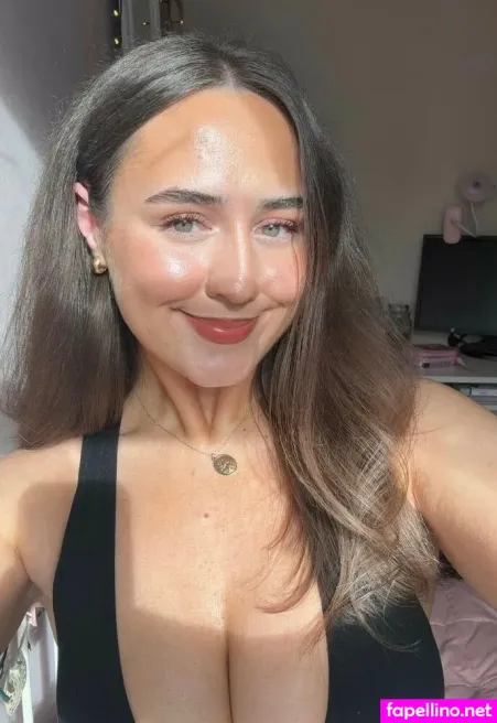 Abigail Kate OnlyFans Thumbnail #s5b02aK5Vf