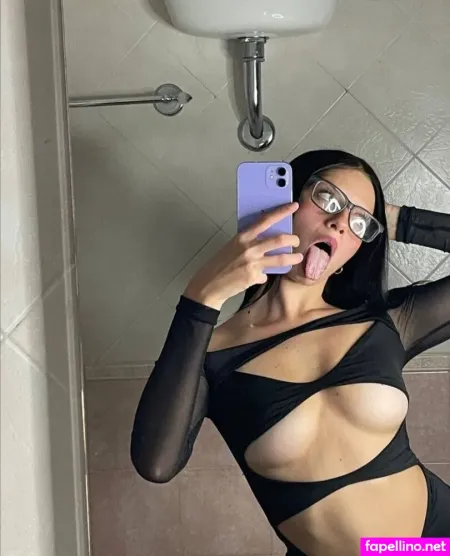 Abigail Lux OnlyFans Thumbnail #Wf70lsWwfk