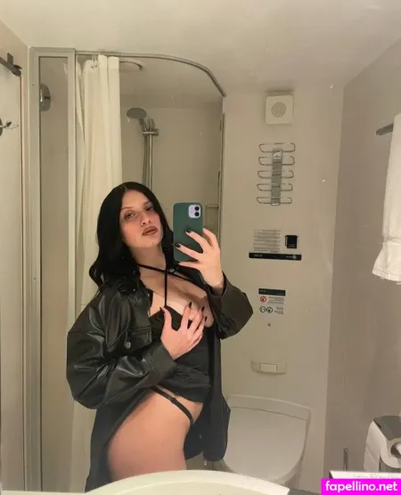 Abigail Lux OnlyFans Thumbnail #hF17uvdiEN