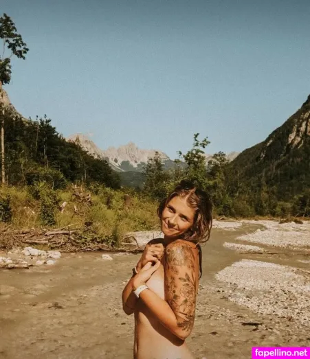 Abigail Martin OnlyFans Thumbnail #nxi8nIJt7L