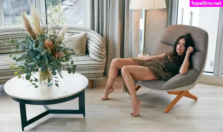 Abigail Spencer OnlyFans Thumbnail #4IxlklffsT