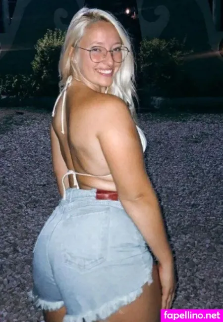 Abigailnerea5 OnlyFans Thumbnail #Sai2cPI5XM