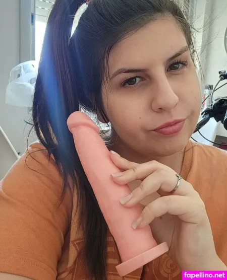 Abigailsweetvip OnlyFans Thumbnail #rCocwxcwd0