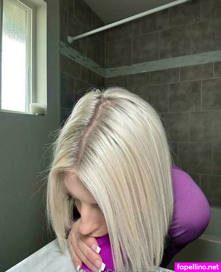 https:, queenabiv, queenabiv.xo Nude Leaked OnlyFans Photo #iEpWMBd8Jl