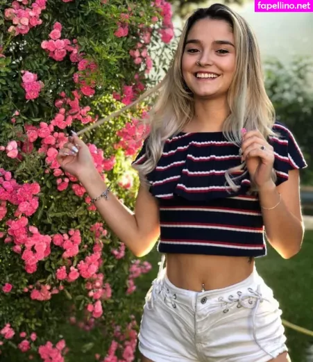 Abrilpazos OnlyFans Thumbnail #2OBWCgDHW2