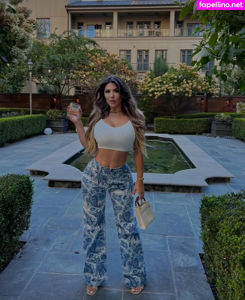 abroadwithmila, mila_travels_blog Nude Leaked OnlyFans Photo #Jib4iruUIV