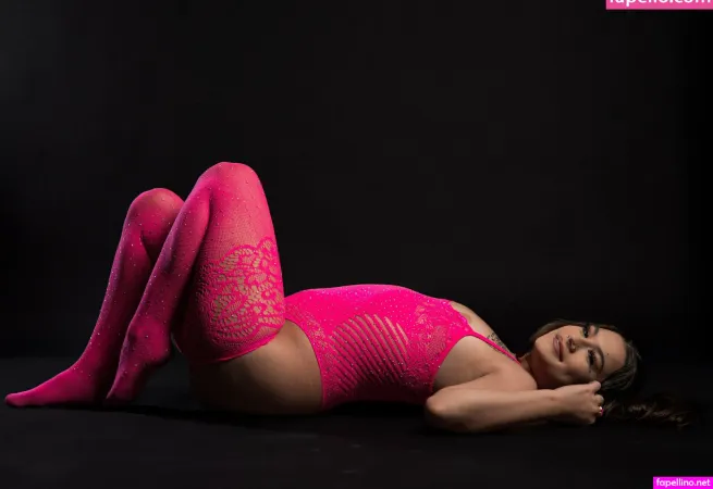 Abrunettewrld OnlyFans Thumbnail #FNnceAw4hG