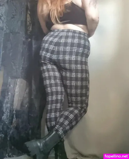 Absolutefxckinggem OnlyFans Thumbnail #aQ9NtFpDXZ