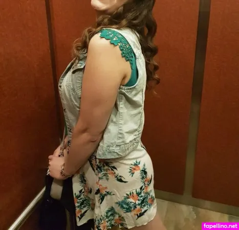 Abwife OnlyFans Thumbnail #mBn1kGLgZK