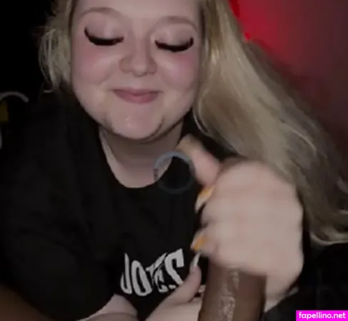 Acacia Makayla 2 OnlyFans Thumbnail #oX38WXDqwE