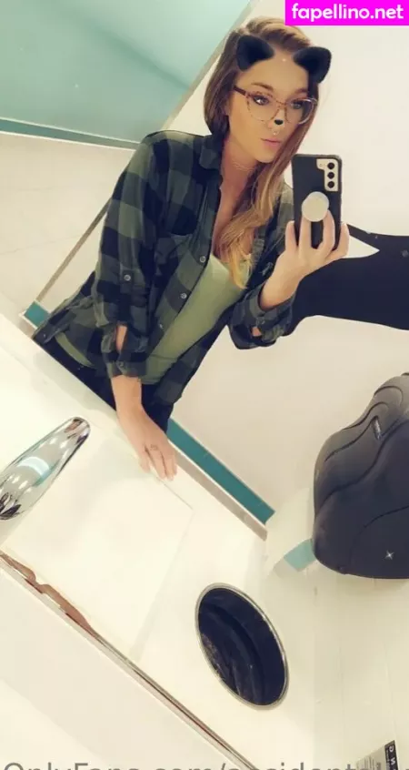 Accidentallydelicious OnlyFans Thumbnail #NUxQBvxLQY