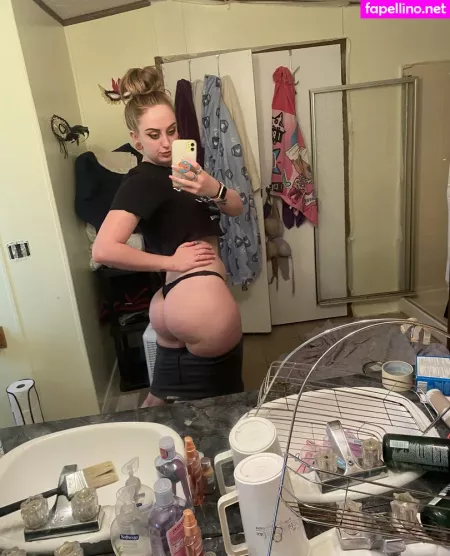 Acidchelle 0 OnlyFans Thumbnail #7BXtQoUQRU