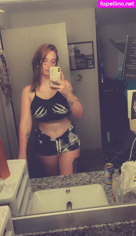 Acidchelle 0 OnlyFans Thumbnail #K5UBsYGUDu