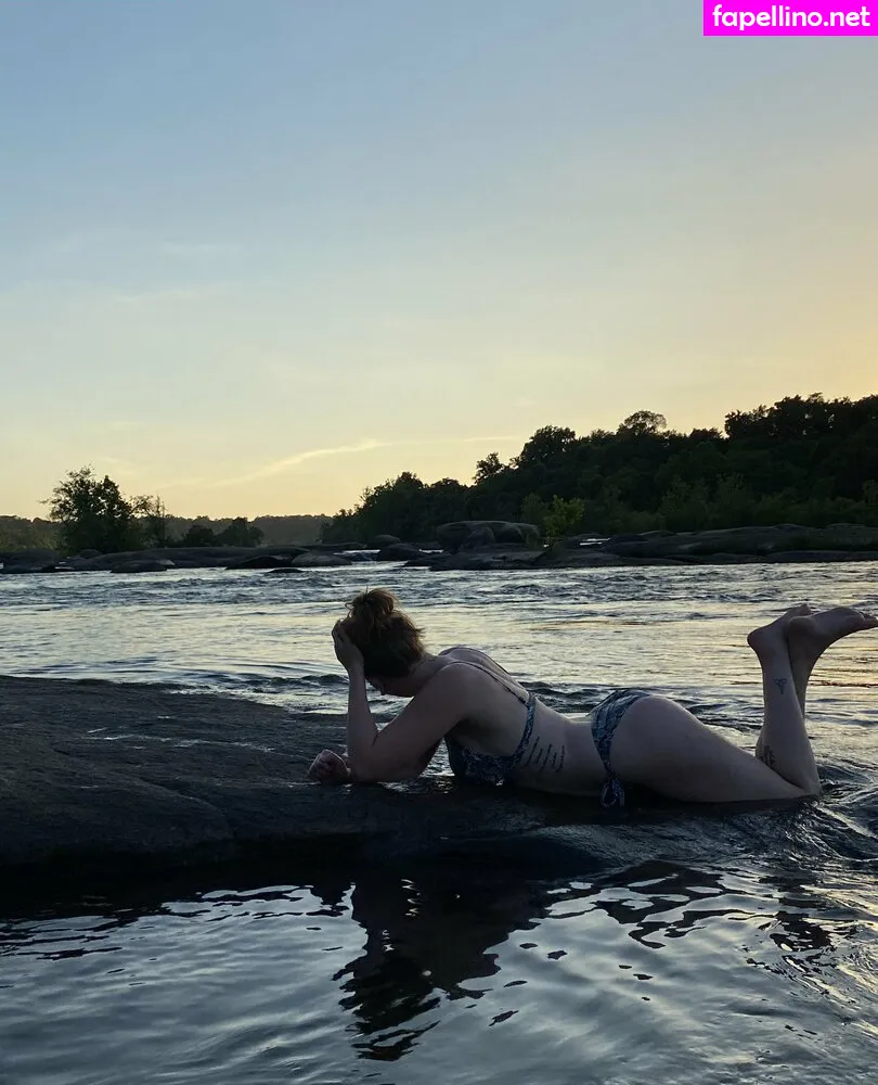 acidchelle.0, acidchloe Nude Leaked OnlyFans Photo #Ne0HzPx4lW